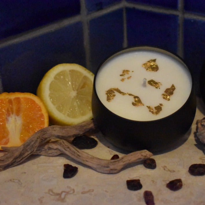 Amber Driftwood 24K Gold Single Wick 7 oz. Candle