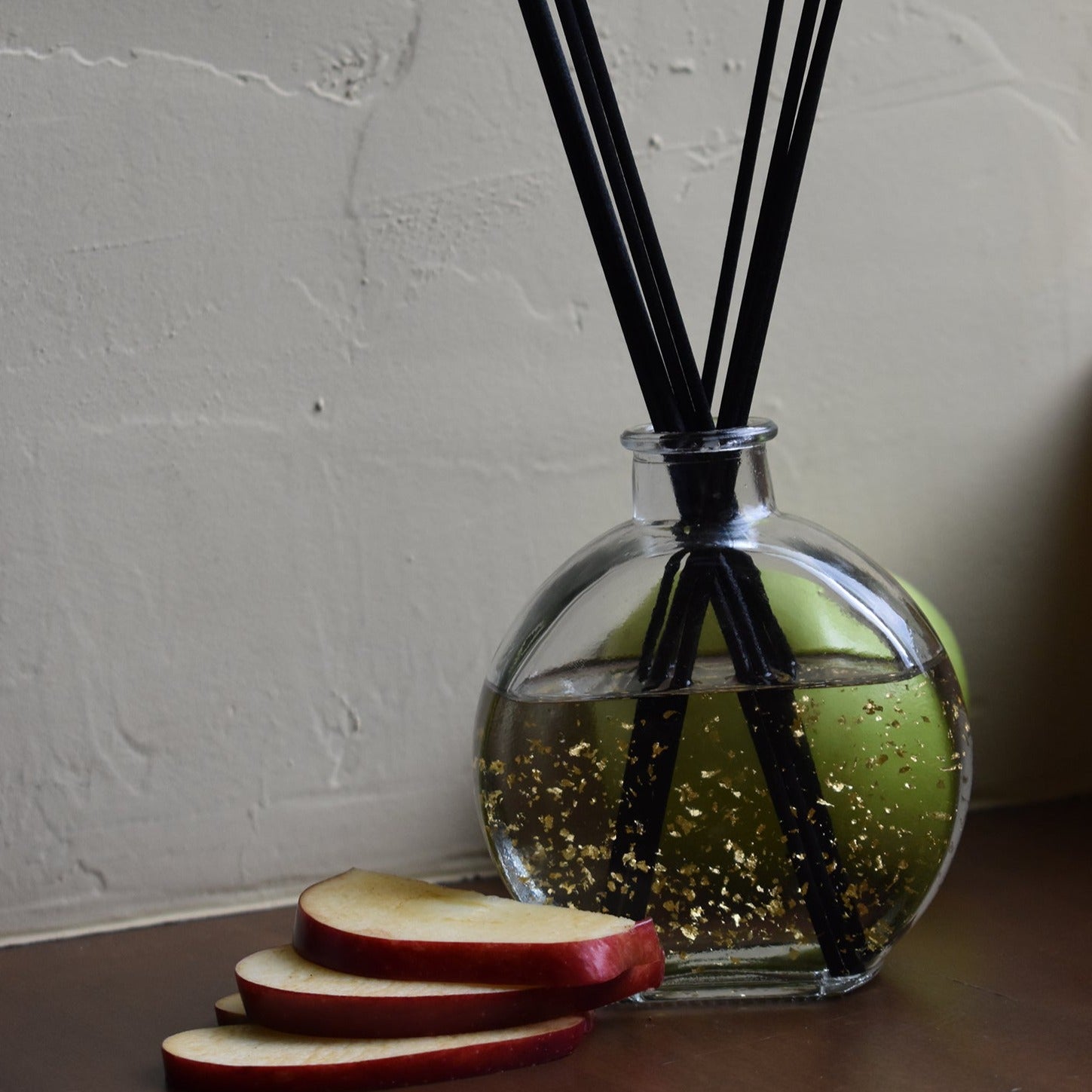Apple Orchard Reed Diffuser – Candles By Whitney